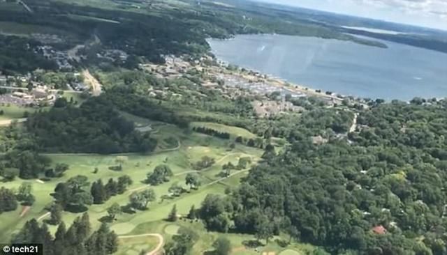 男子苹果手机从直升飞机坠落 竟完好无损