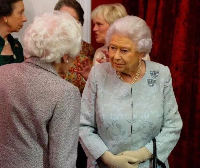 英国女王的珠宝，每一件都价值连城!