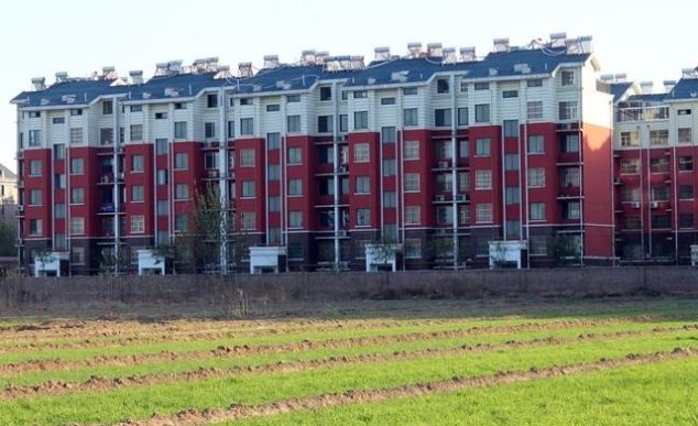  盖房：2019年农村宅基地建房新规定！盖房实行两种限制，被查也