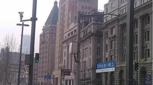  一线城市|中国最“发达”城市之一，30年面积就扩大20倍，成超一