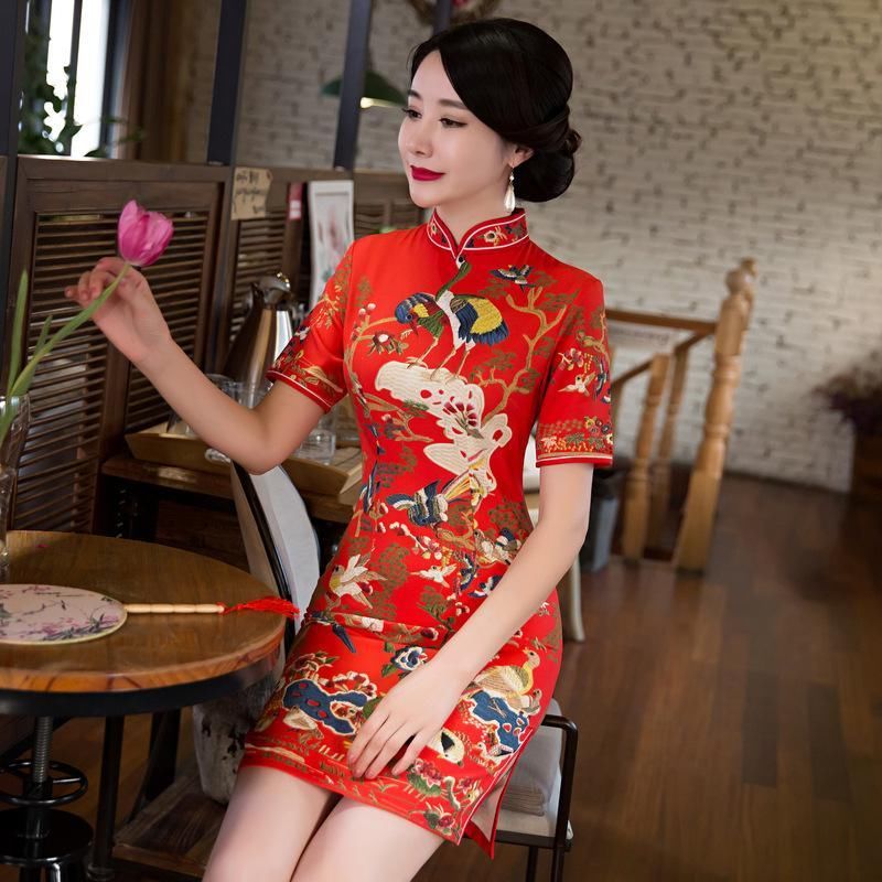 中国风“高贵旗袍”--东方女人骨子里的优雅扑面而来