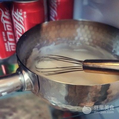 【黑芝麻】黑芝麻奶酪包的做法