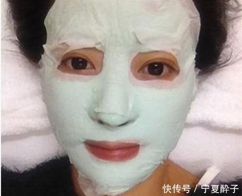  「女生」敷面膜有技巧！女生掌握这6点，让你远离皱纹，皮肤白皙人人夸！