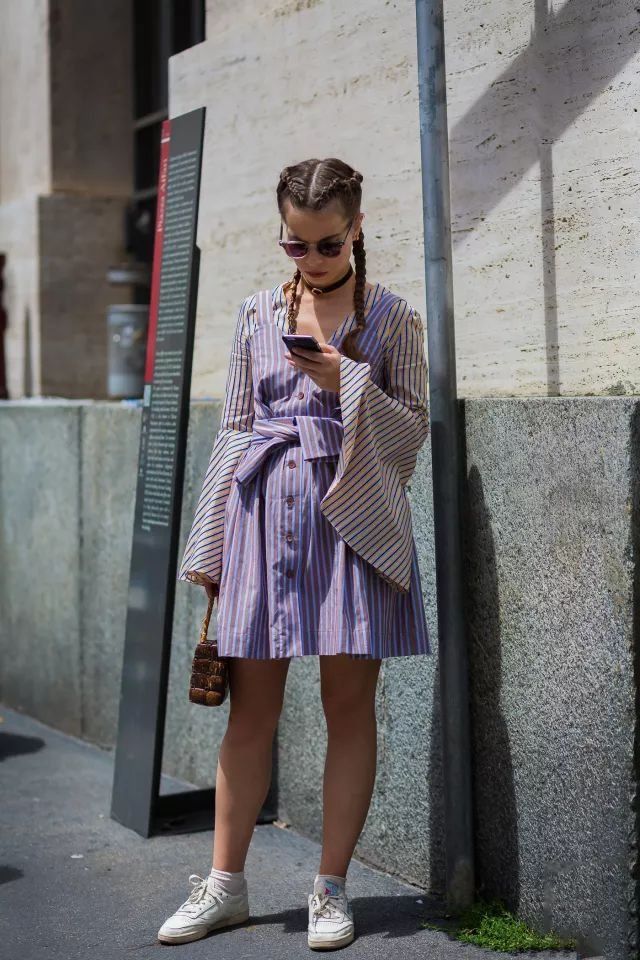 胸不平何以平天下!专治贫乳的穿衣法则告诉我们:平胸又如何，扛不