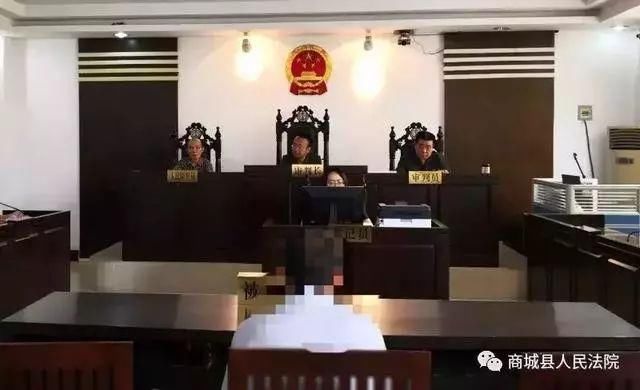 【围观】就是他!在信阳人的朋友圈冒充警察骗钱!网友:想钱想疯了