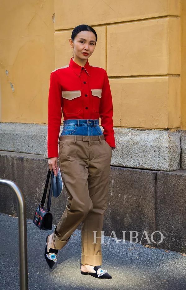 谁说这个颜色土了?这样明明穿起来就很好看!