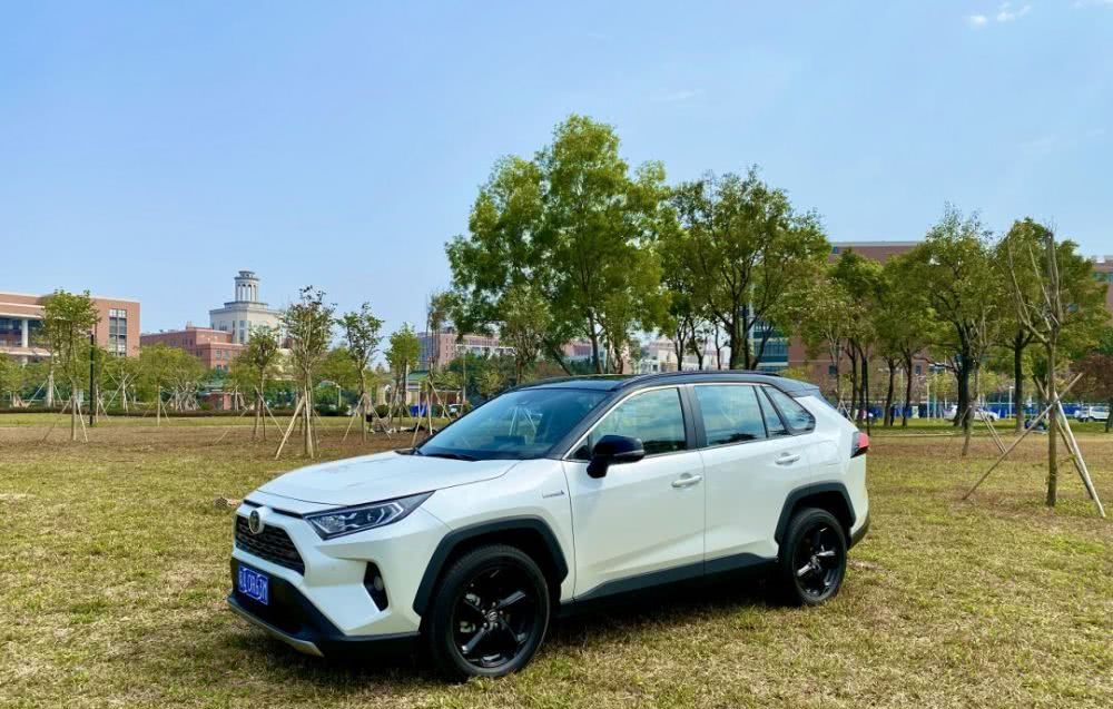  「全新一代」试驾一汽丰田全新 RAV4 荣放