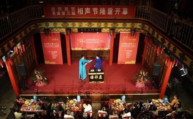 相声演员在北京寂静无闻，到了天津一下火起来了，为什么？