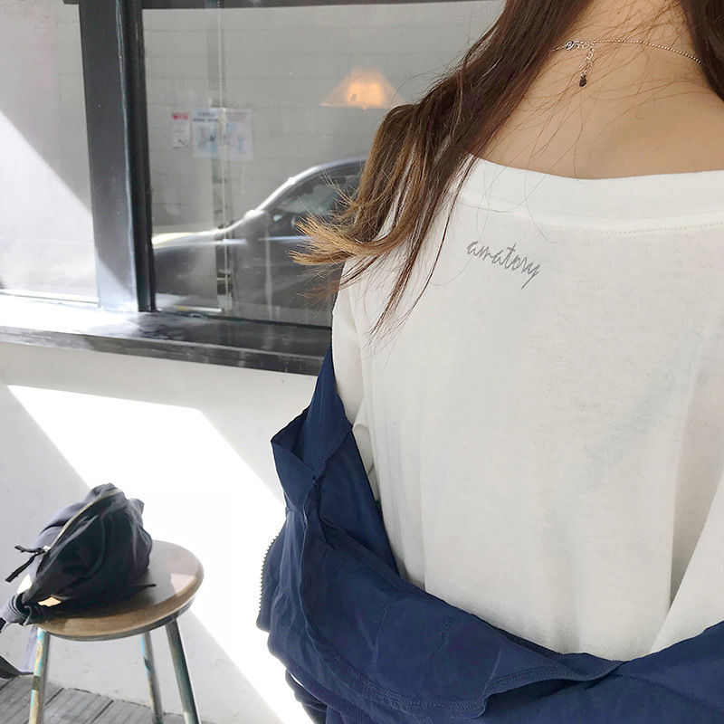 漂亮的居家小姐姐，相当有意思小衣服，既漂亮又清纯