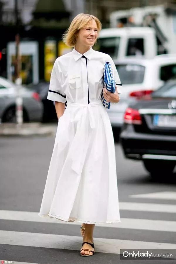 我最喜欢你什么样子?穿连衣裙的样子!