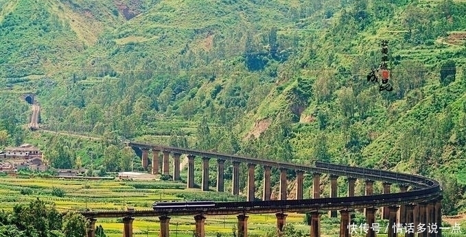  建筑：世界上最“悲壮”的大桥，桥墩中留着建筑者的遗体，经过