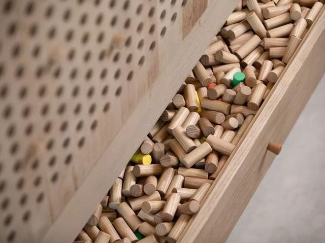 万有引力：光、空气、水，温润质朴的和谐之音