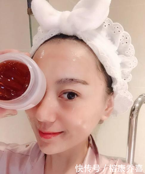 『实用』好用的面膜盘点,这4款很实用,美白补水,熬夜急救都不错