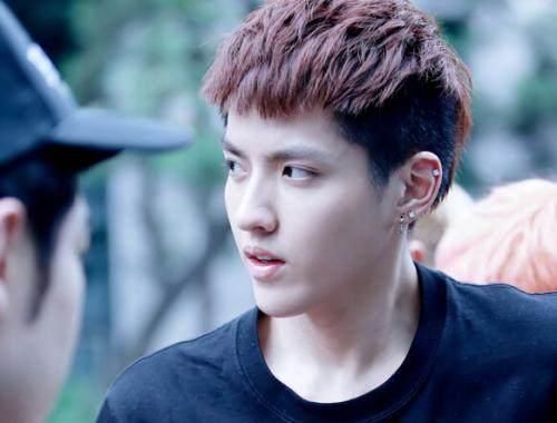 又胜诉了，吴亦凡名誉维权案已胜诉三起，谣言人赔偿七万元?