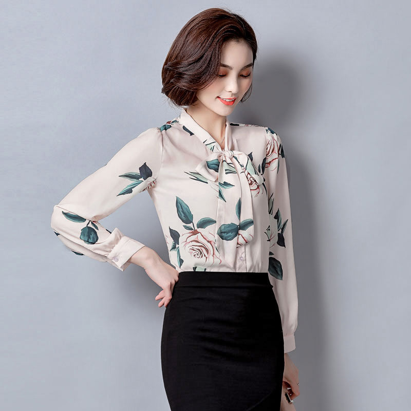 足足等了六天，“小衫”终于上市!老婆抢5件，美的很鲜艳