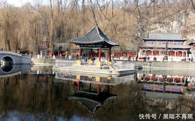  我国■＂世界最小的湖在我国，面积约15平方米，还是一座城市名