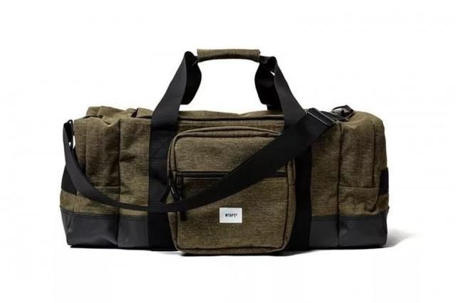 不仅吸金还吸睛!近期街头最 “炸” 的鞋就是这双了!