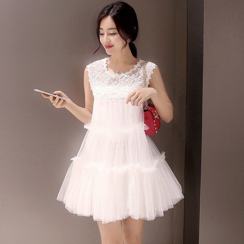 今年巨火的:“飘飘裙,比旗袍还有魔力,遮肉又减龄,洋气贼漂亮