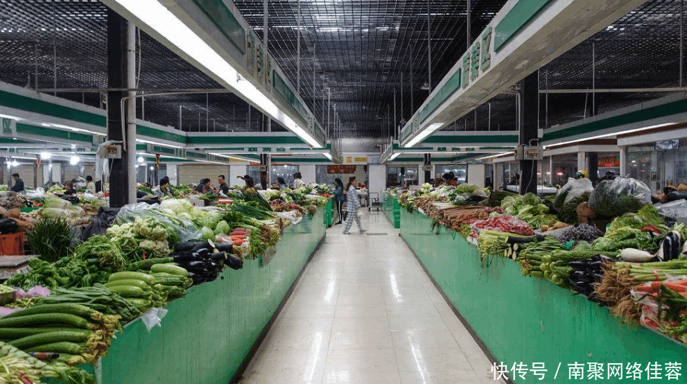 中国人又做了什么 英国游客回国后告诫朋友 不能去中国菜市场