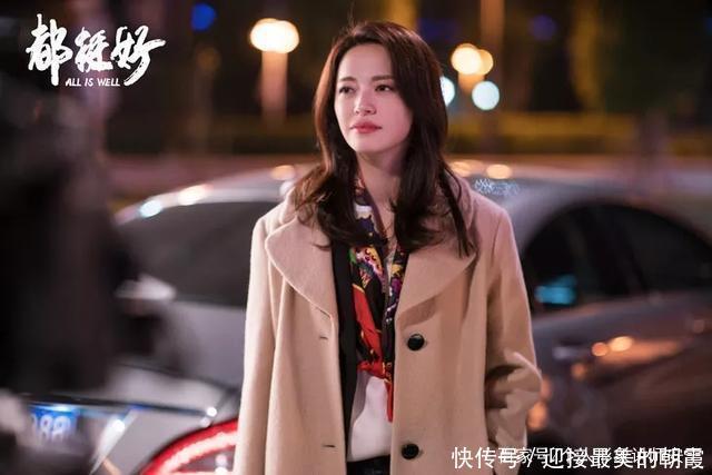  #女人#女人长期戴丝巾有什么好处很多人只觉得好看，别想歪这才是实情