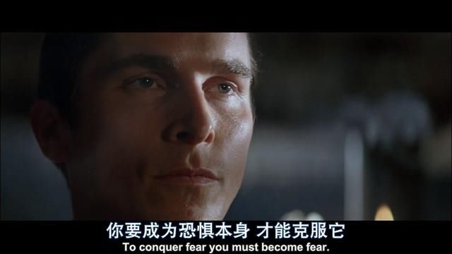 『蝙蝠侠』打败蝙蝠侠的小丑输了?不尬吹,独家新解《黑暗骑士》史诗三部曲