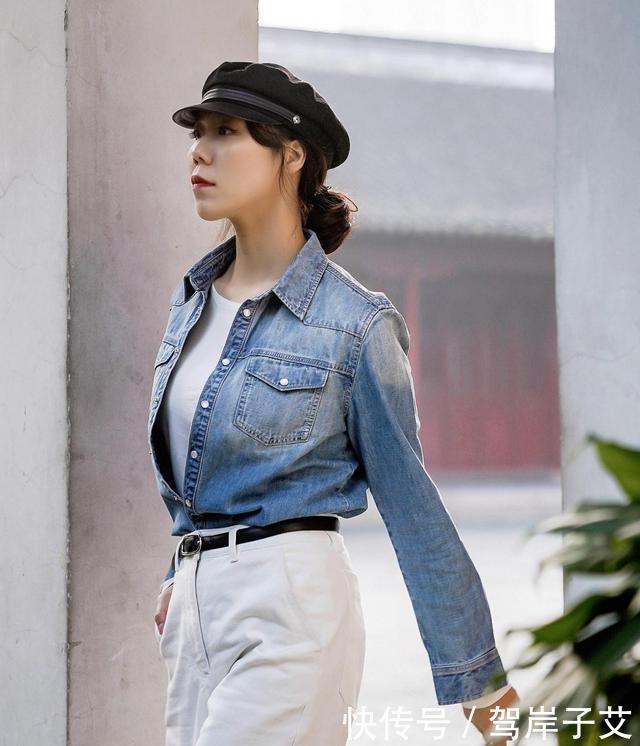  【采用】路人街拍，美女自带高级优雅范儿，腰部采用黑色的腰带，很抢眼