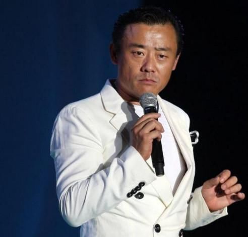 黄毅清又发声了！这次他力挺周立波，某某人已确定并非凭空捏造