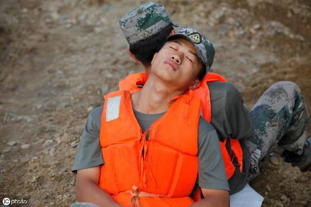 今年6月份新的《公务员法》出台了，军转干部对此有怎样的期待？