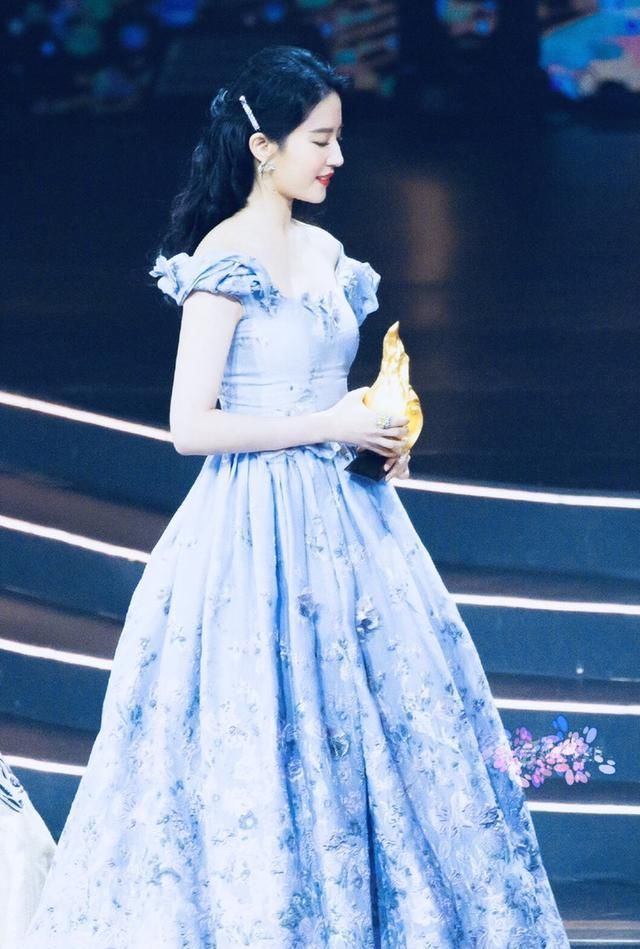 杨幂杨颖对付刘亦菲