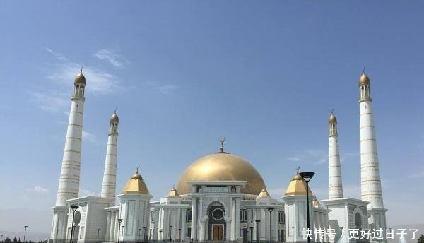 世界上最难进入的国家永久中立、就在亚洲，和我国关系很好