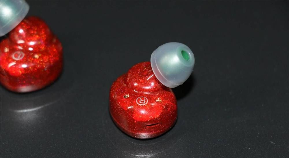  『系列』魔宴Sabbat E12Ultra-璃光系列真无线蓝牙耳机深度评测