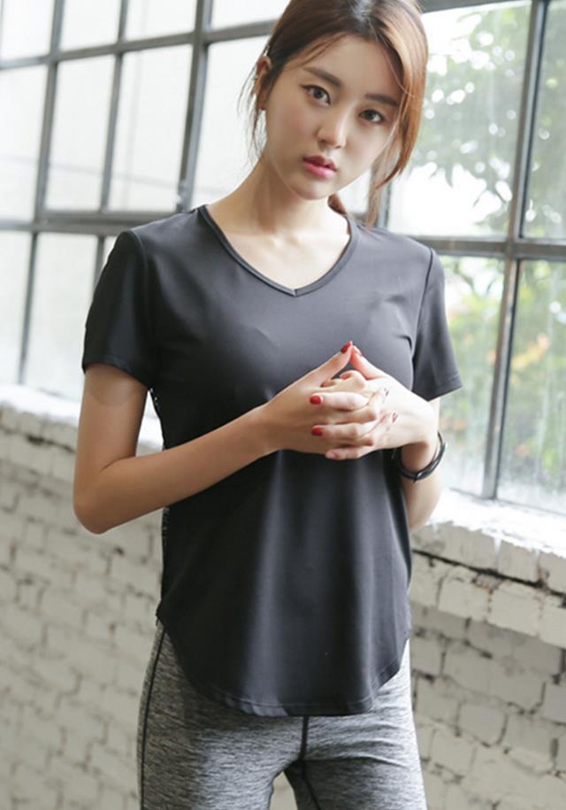 # 线条#打底裤小姐姐让身体线条更加完美, 更显穿衣档次!,街拍