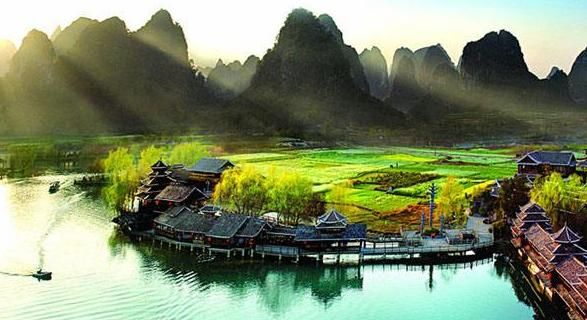 广西南宁到假期变“空城”,这是为何?主要他们去“这两个地方”