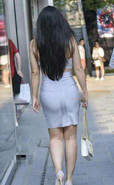 街拍: 我跟妈妈说想娶图3做老婆, 妈妈却跟我说图5更好!