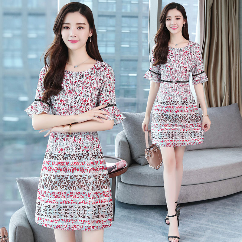 中国造“A字裙”火爆来袭，穿着和老公去度假，便宜美的仙女一样