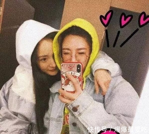 \"i1\": \"肉毒素瘦脸会肿吗\"把卫衣穿出了100 套感觉,终于可以偷偷分享给你们了!