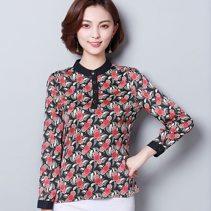 去逛街，无意间发现这，高级小衫，四五十岁女人穿，百搭又显年轻