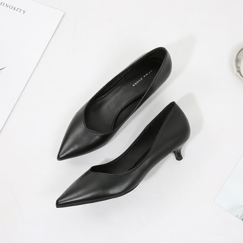 老婆把平底鞋全扔了!换上“高跟鞋”的“她”，美得挪不开眼