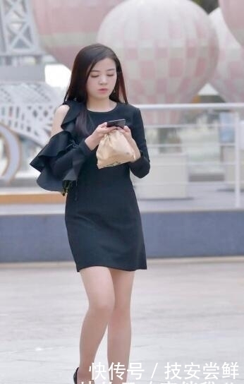  衣服|街拍美女，衣服可以随便穿，高跟争奇斗艳谁更美？