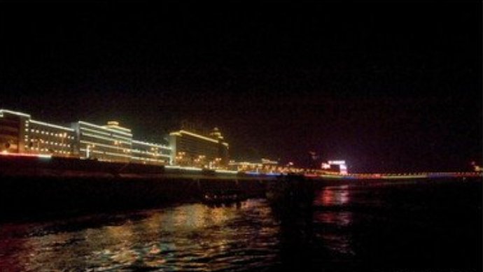  全程无：我国最令人“煎熬”的动车，7小时全程无信号？乘客：无