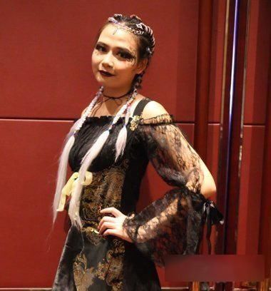 玩转脏辫造型，十分醒目又有独特魅力款式发型！