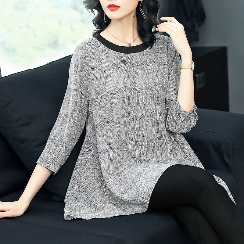 我的天!54老妈真会穿，比旗袍时髦百倍的娃娃衫，看一眼就难忘