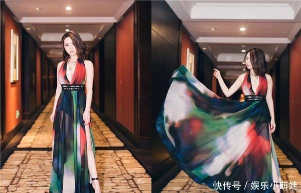 邓紫棋深V透视长裙大秀事业线 很少见她穿得这