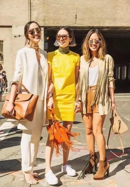 淡漠色穿搭，最高级的穿搭~