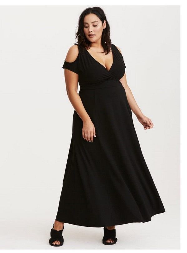 国外时尚博主:教你穿成个美丽妩媚身材劲爆女人味十足的小胖子