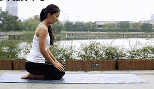 8式经典瑜伽，腰、腿、肚子都练到，拥有苗条身材!