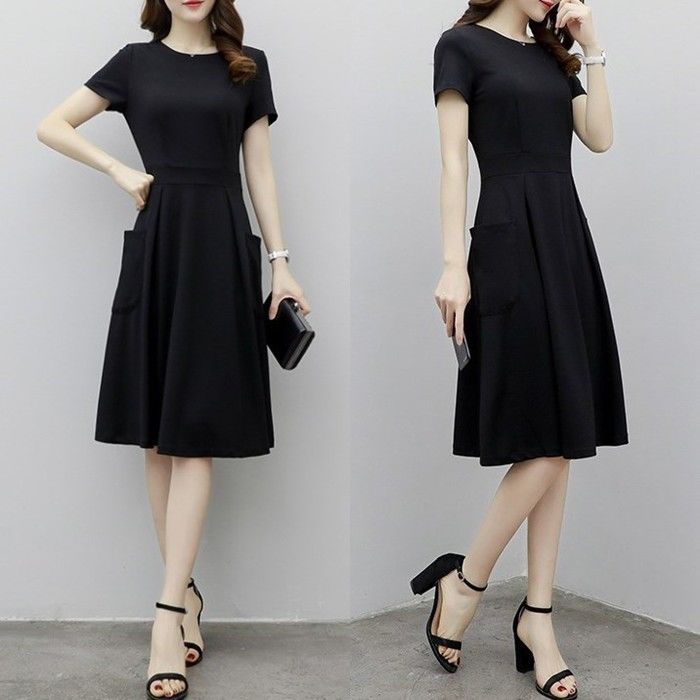 老婆真疯狂,穿今夏主流冷淡裙,显瘦显高又迷人,美得不像中年人