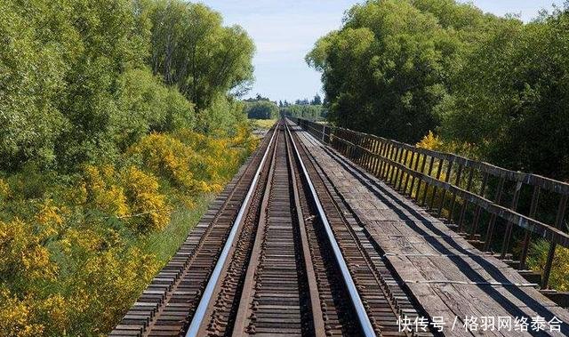  明年■中国将再添一条高铁，沿途跨越三省，连接两大省会城市，