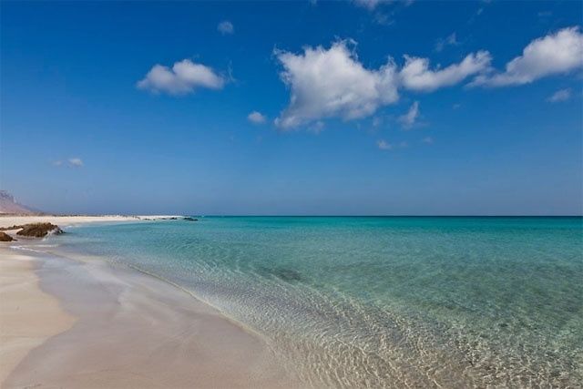 全球最奇葩的岛屿之一，看起来像外星球，岛民平均最少生5个孩子