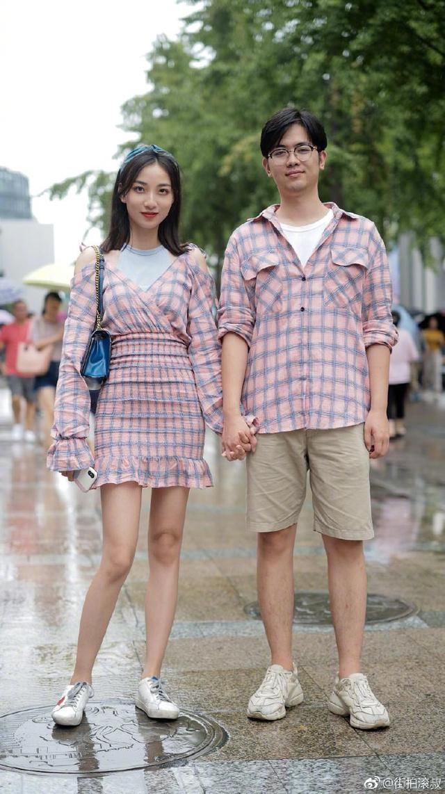 不落俗套的情侣装搭配，会让爱情变成别人羡慕的样子！